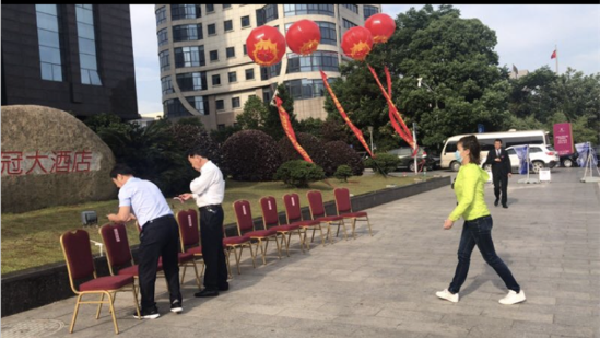 7d53dfc1-8728-47d1-aab7-79c8365e33bd